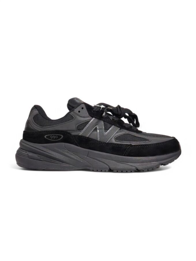 New Balance 990V6 Black