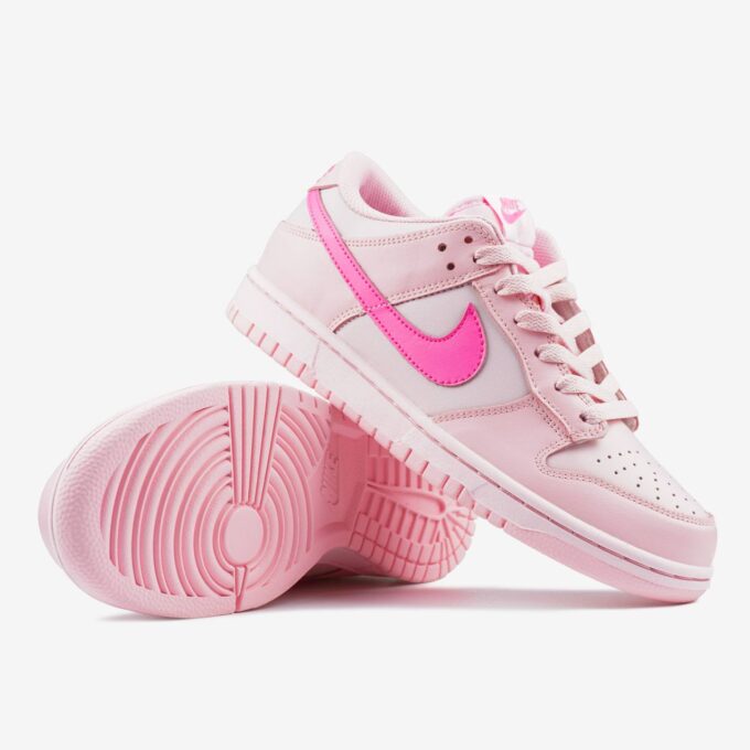 Nike Dunk Low GS Triple Pink - Зображення 3