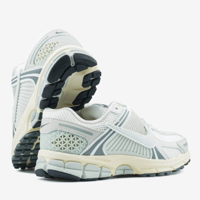 Nike Air Zoom Vomero 5 Platinum Tint - Зображення 6