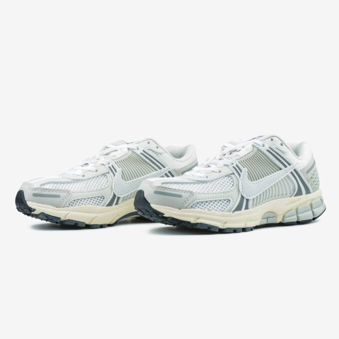 Nike Air Zoom Vomero 5 Platinum Tint - Зображення 3