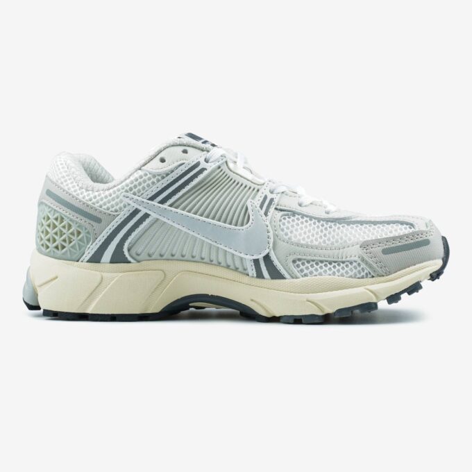Nike Air Zoom Vomero 5 Platinum Tint - Зображення 2