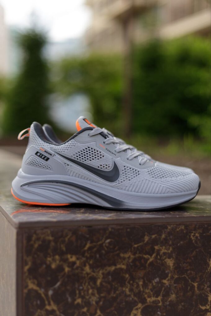 Nike Air Zoom Light Grey