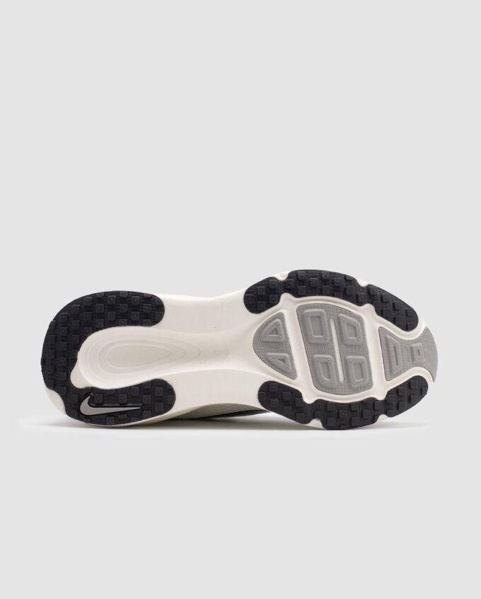Nike Zoom Vomero 18 Summit White/Black/Coconut Milk - Зображення 8