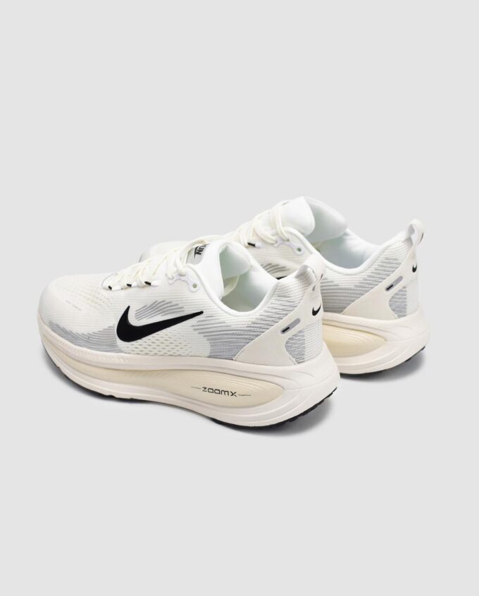 Nike Zoom Vomero 18 Summit White/Black/Coconut Milk - Зображення 5