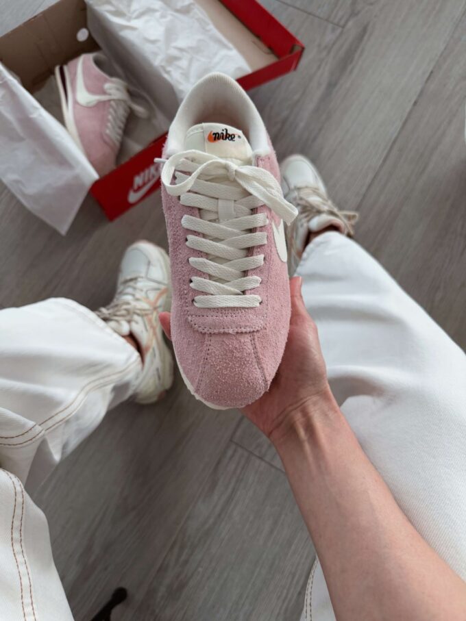 Nike Cortez SE College Рink - Зображення 3