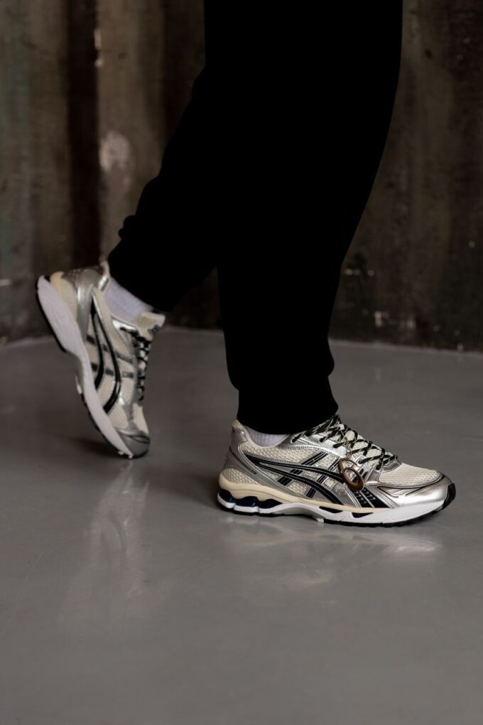 Asics Gel-Kayano 14 Silver/White