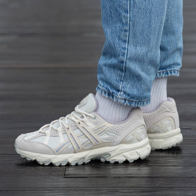 Asics Gel Somona 10-50 Beige