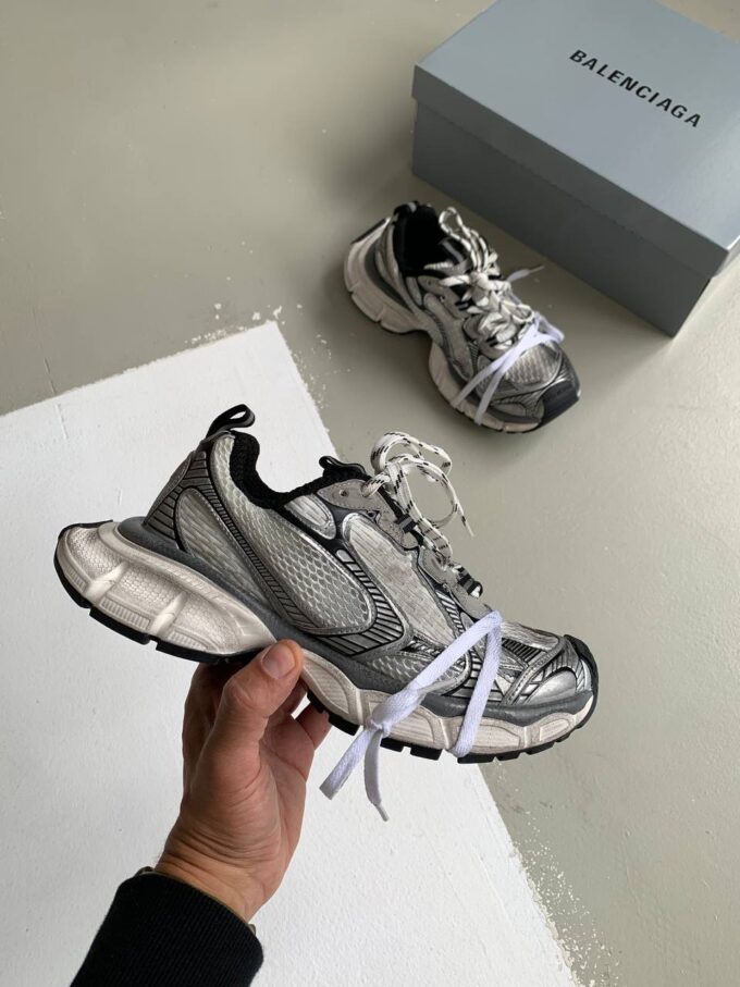 Balenciaga 3XL Silver/Grey