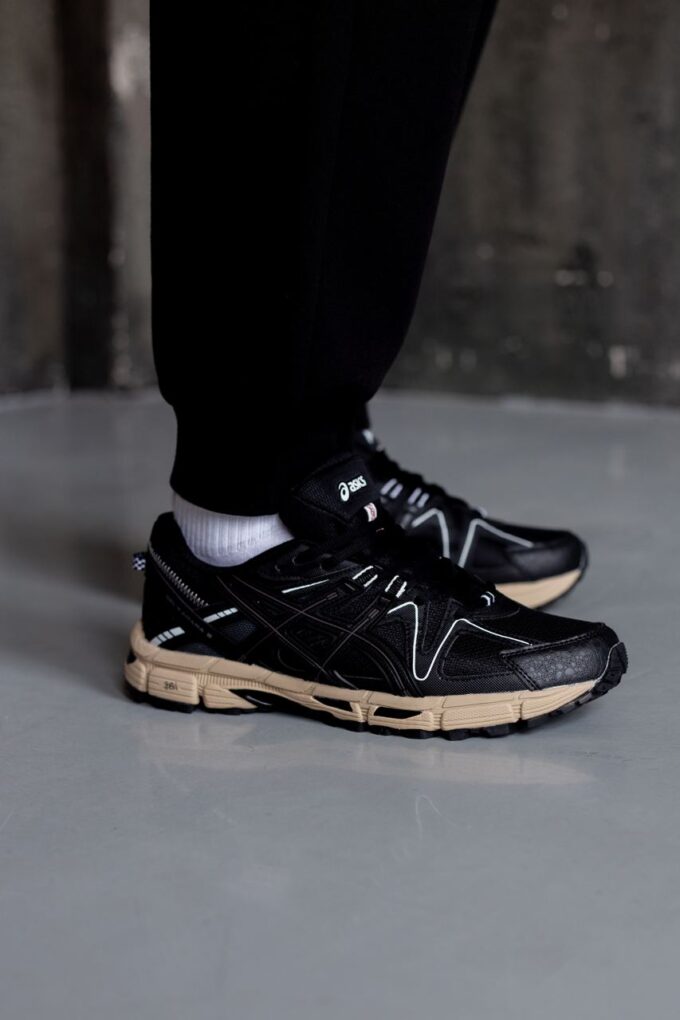 Asics Gel-Kahana 8 Black/Beige