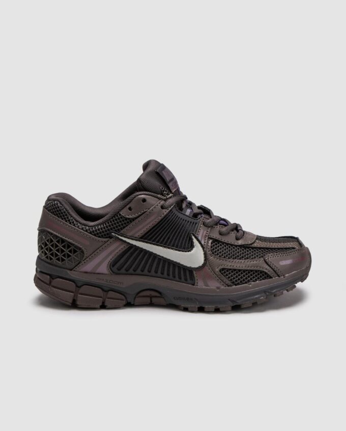 Nike Zoom Vomero 5 Cave Stone