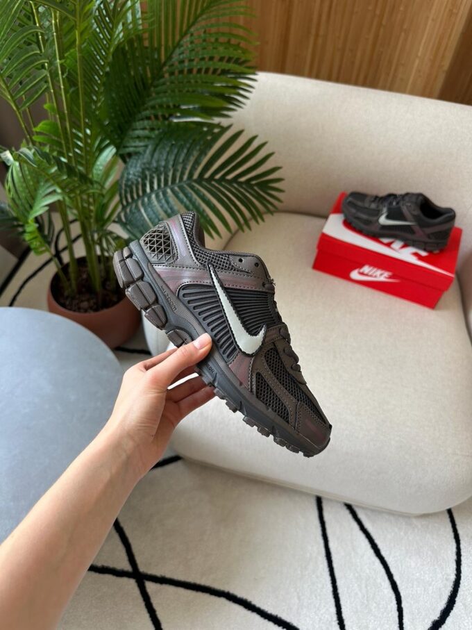 Nike Zoom Vomero 5 Cave Stone - Зображення 3