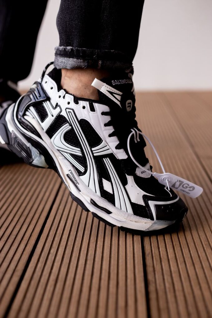 Balenciaga Runner Black/White - Зображення 2