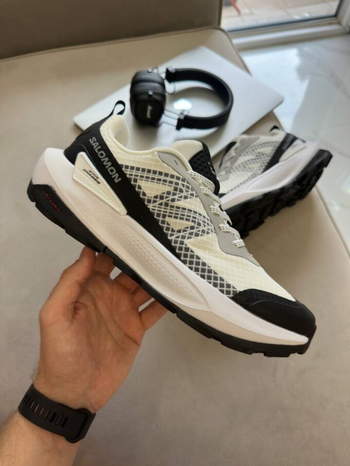 Salomon Elixir Activ White Black