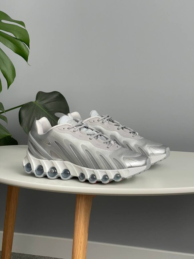 Nike Air Max DN8 Silver