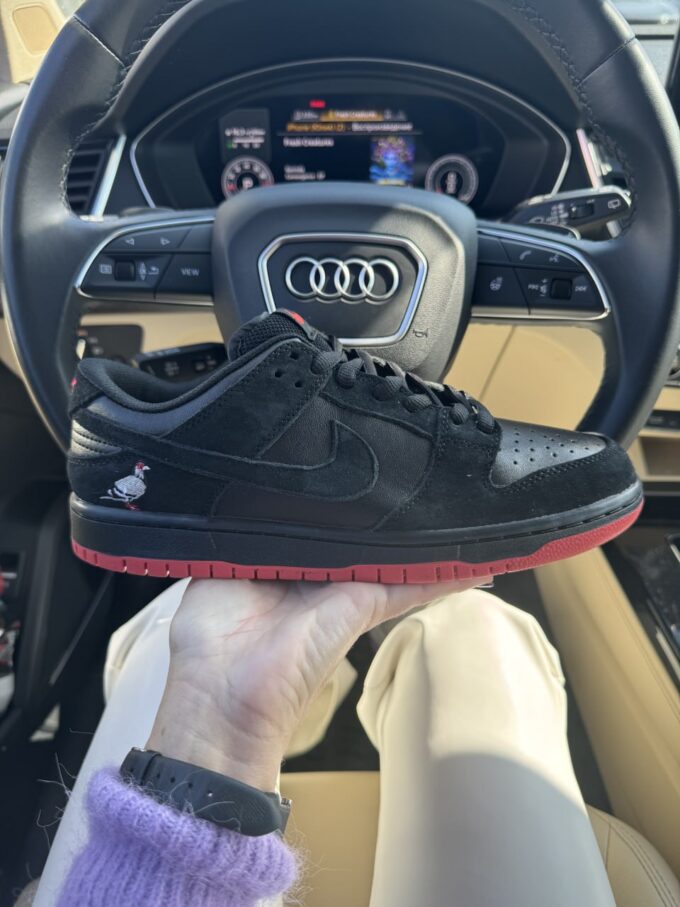 Nike SB Dunk Low Pigeon Black Red - Зображення 3