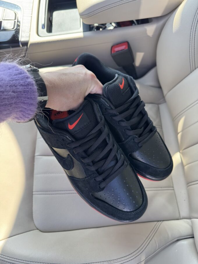 Nike SB Dunk Low Pigeon Black Red - Зображення 4