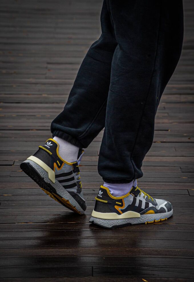 Adidas Nite Jogger Boost  Core Black  Yellow Dark Grey - Зображення 5