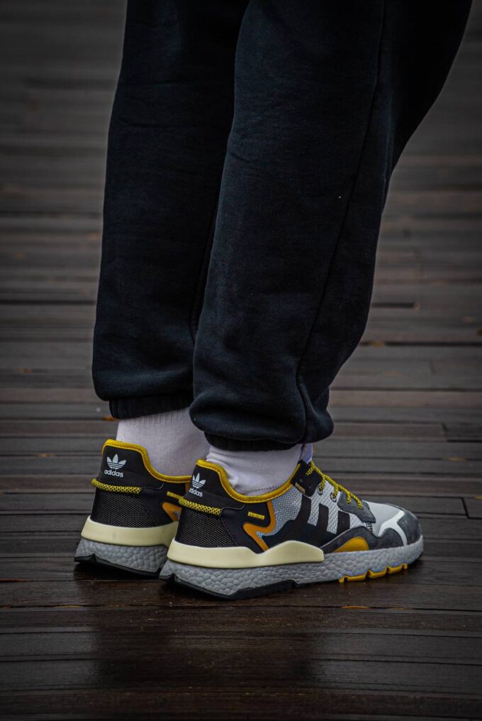 Adidas Nite Jogger Boost  Core Black  Yellow Dark Grey - Зображення 4