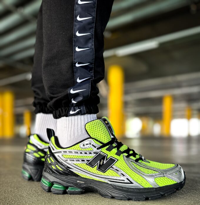 New Balance 1906R Neon Green