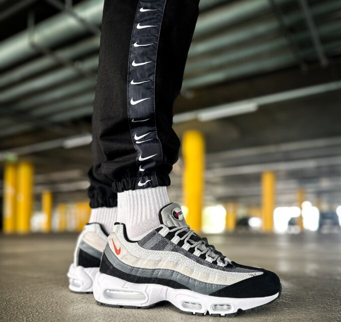 Nike Air Max 95 Wolf Grey Rugged Orange