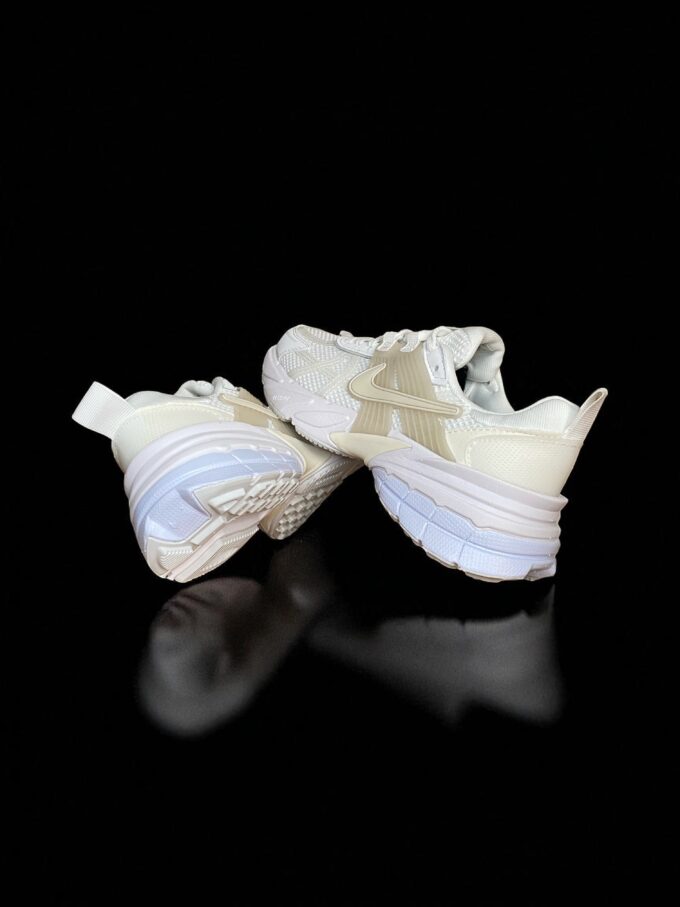 Nike V2K Run White/Summit White - Зображення 7
