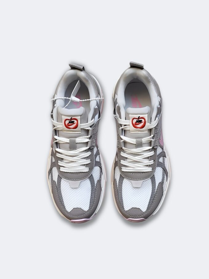 Nike V2K Run Sail Pink Foam Vast Grey - Зображення 4