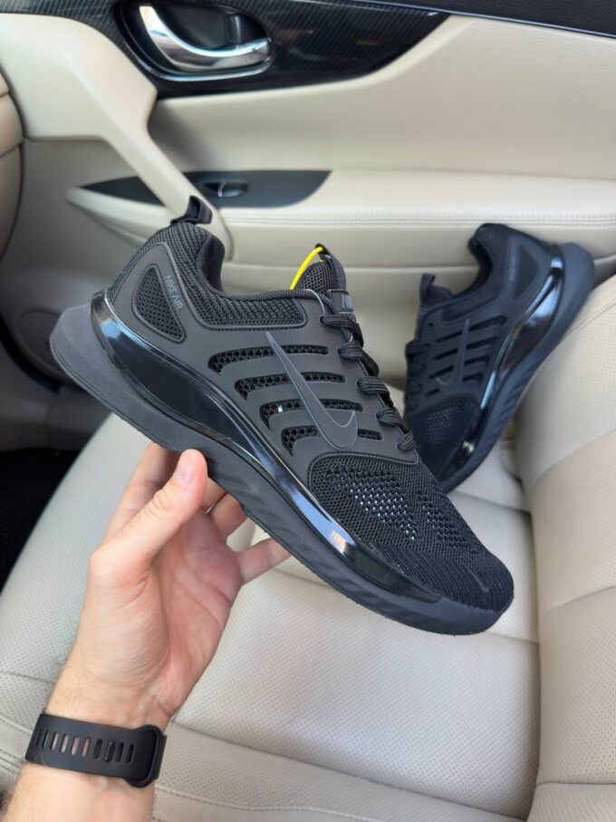 Nike Zoom Winflo Black