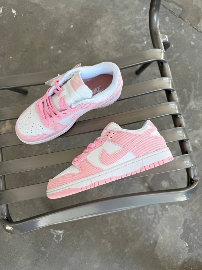 Nike SB Dunk Low Pink - Зображення 3