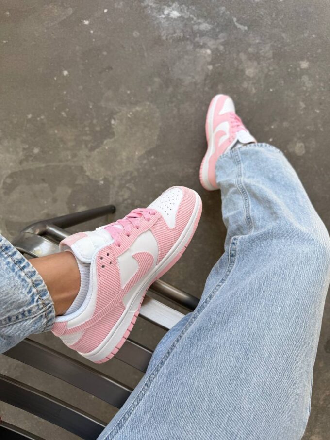 Nike SB Dunk Low Pink - Зображення 4