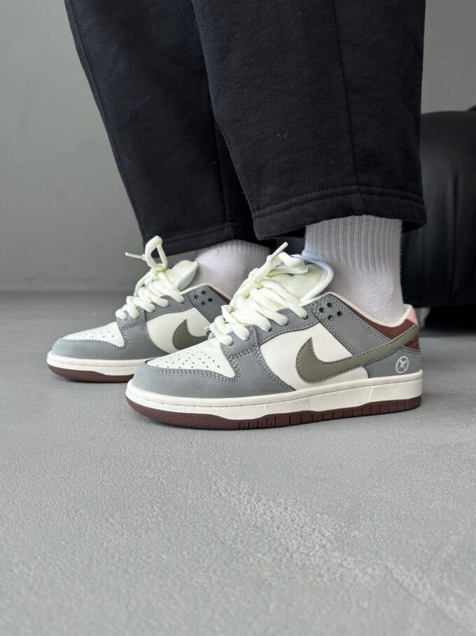 Nike SB Dunk Grey/White/Brown