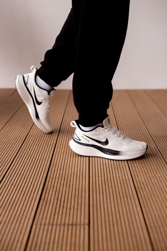 Nike Air Zoom White/Black