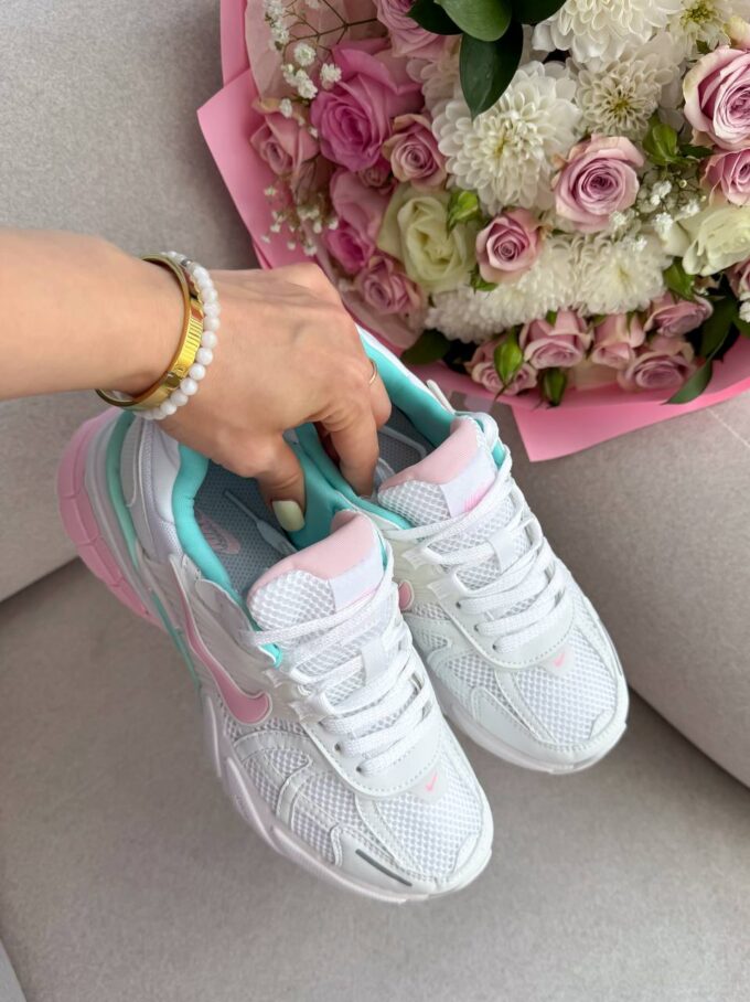 Nike V2K Runtekk White/Pink - Зображення 3