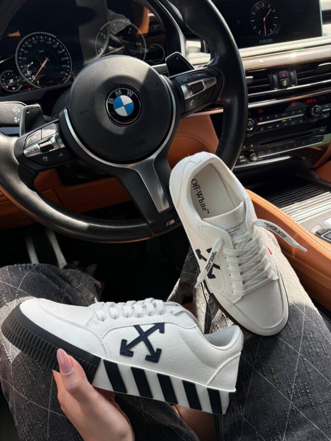 Off White Low Vulcanized