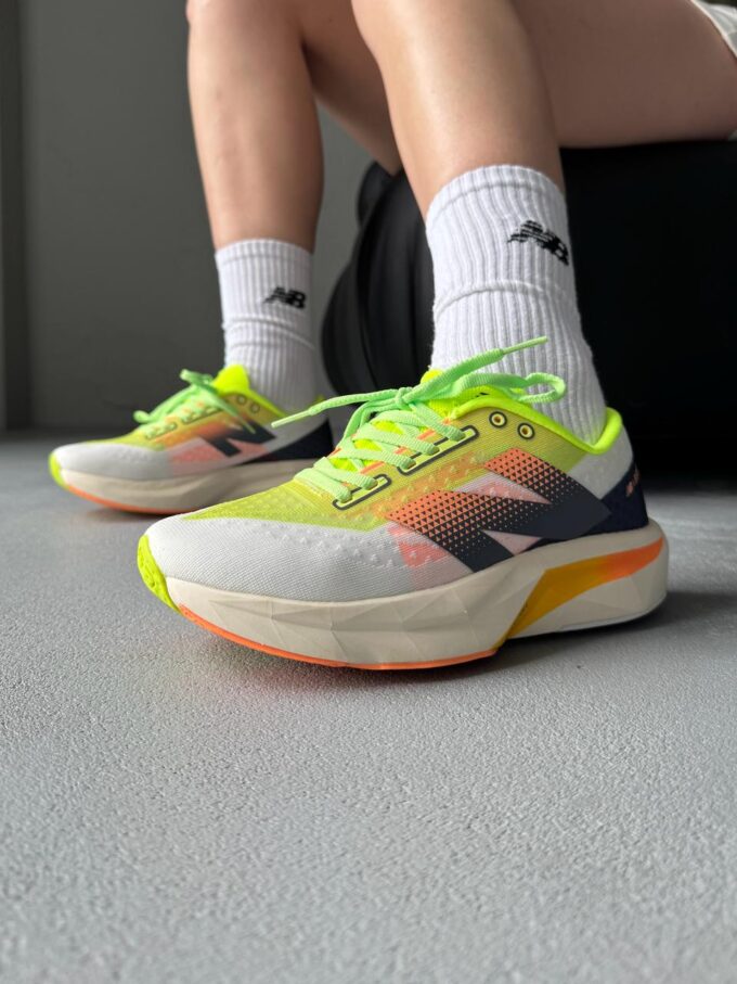 New Balance Fuelcell Rebel V4 Lime/Orange