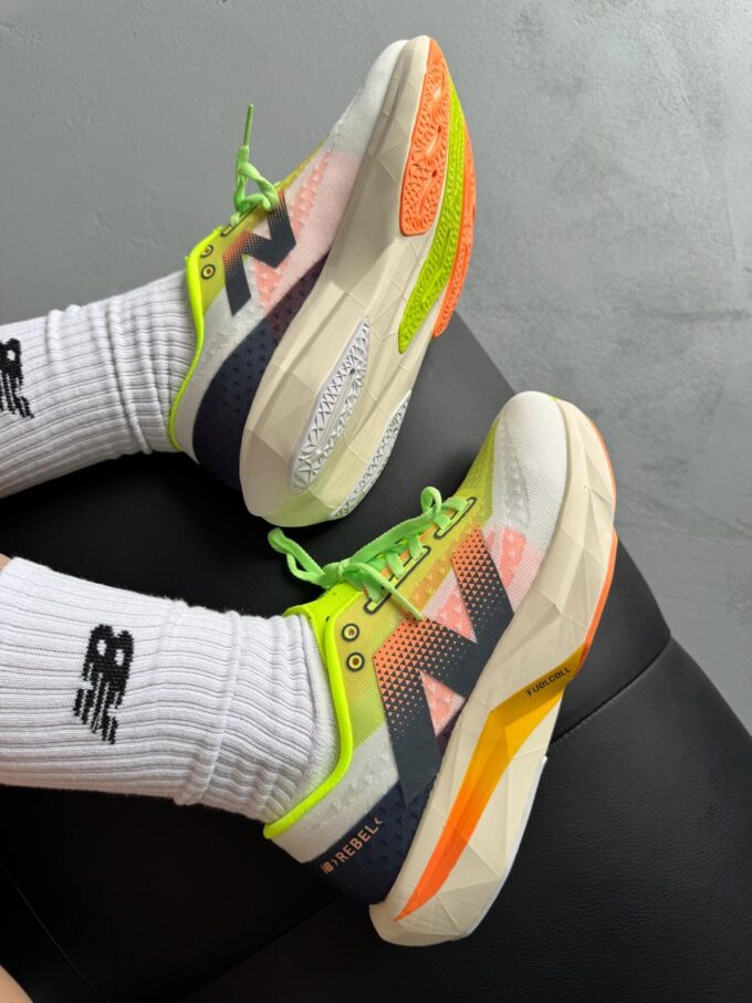 New Balance Fuelcell Rebel V4 Lime/Orange - Зображення 3