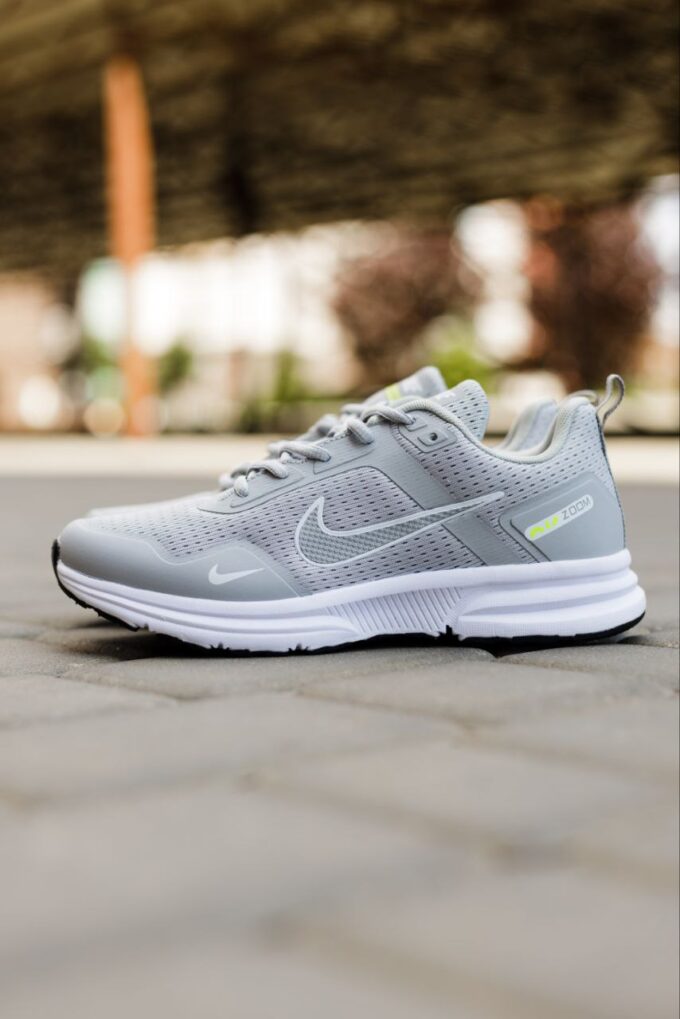 Nike Zoom Light Grey