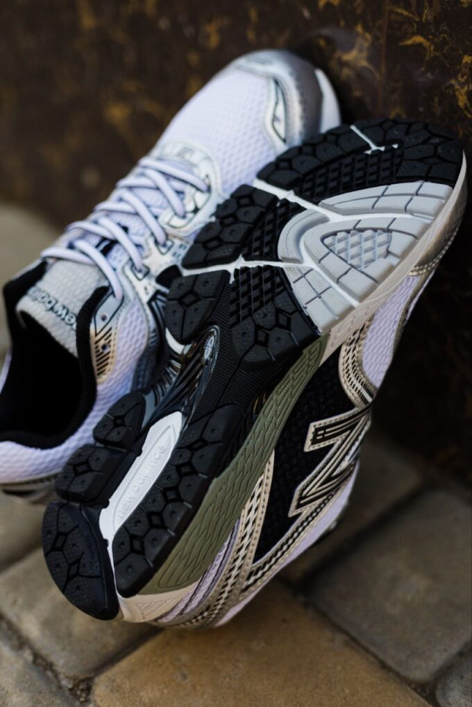 New Balance 860v2 White Black - Зображення 6