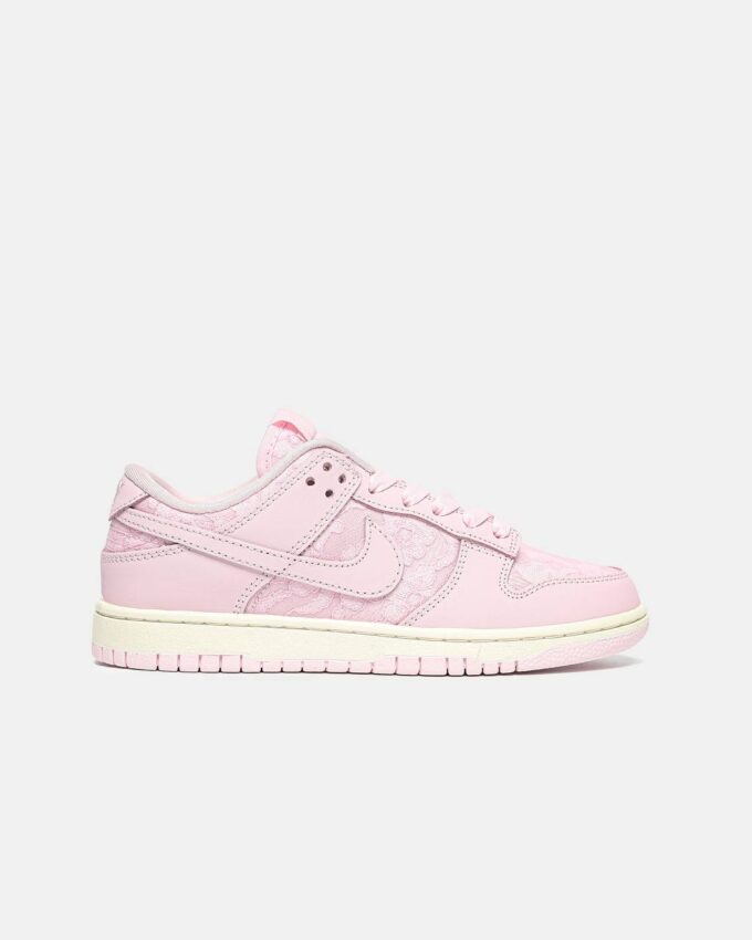 Nike Dunk Low WMNS Lace Pack - Regal Pink