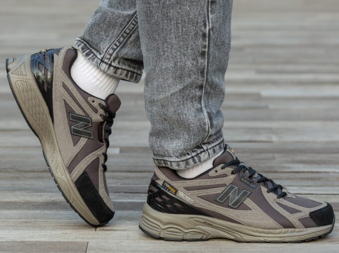 New Balance 1906R Gore-Tex Beige Black