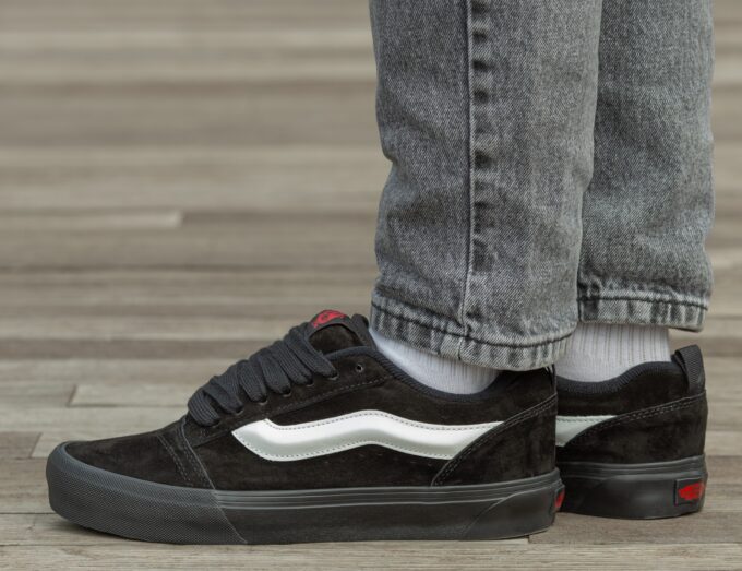 Vans KNU Skool Black White