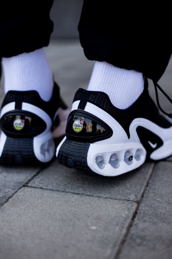 Nike Air Max DN Black/White - Зображення 8