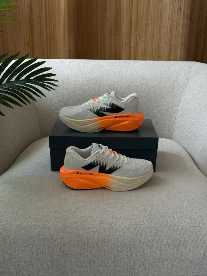 New Balance FuelCell Supercomp Elite V4 White/Orange - Зображення 4