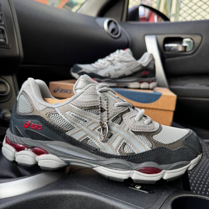 Asics Gel-Nyc Grey Black