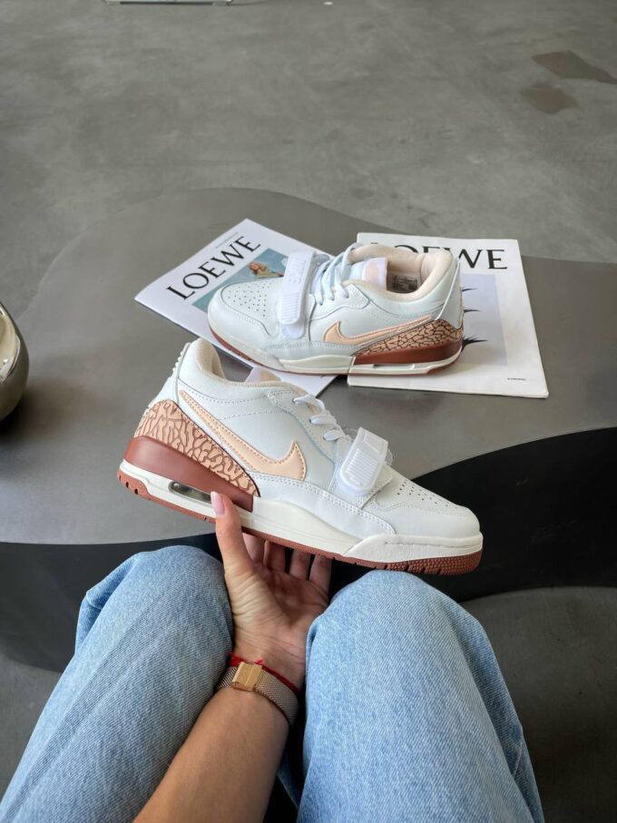 Nike Air Jordan Legacy 312