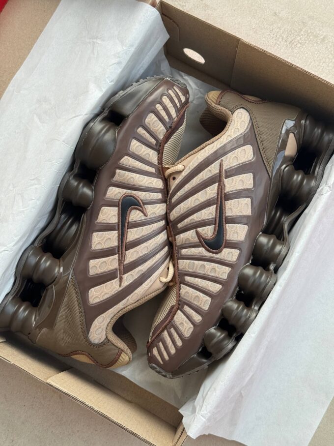 Nike Shox Tl Khaki Ironstone Off Noir - Зображення 4