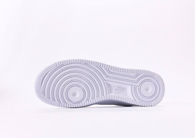 Kobe Bryant x Nike Air Force 1 Low 'Forever White 8/24' - Зображення 6
