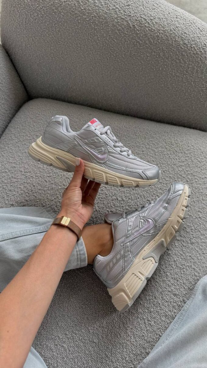 Nike Intiator