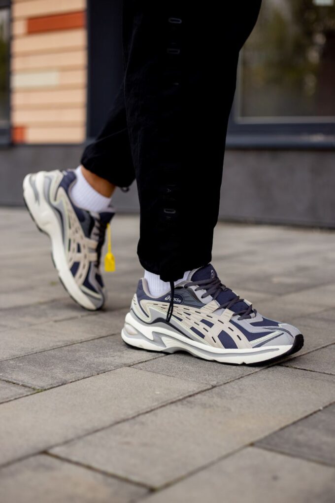 Asics Gel-Preleus Grey