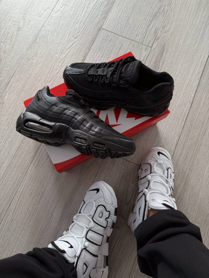 Nike Air Max 95 Essential - Зображення 3