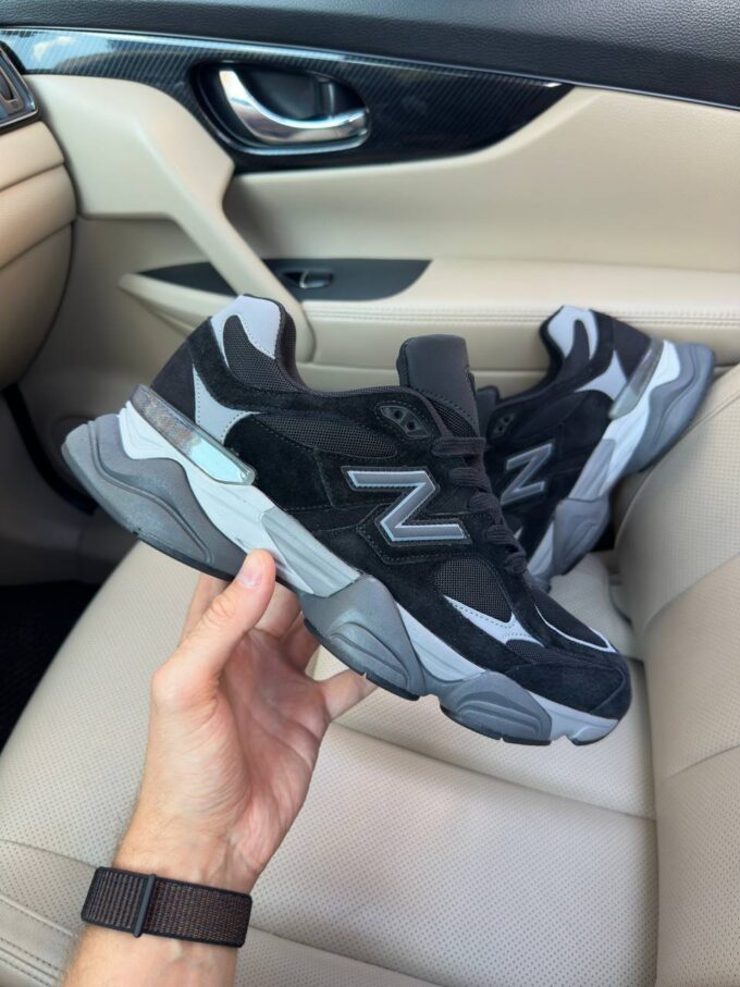 New Balance 9060 Black Grey